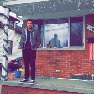 Meet your Posher, Misael